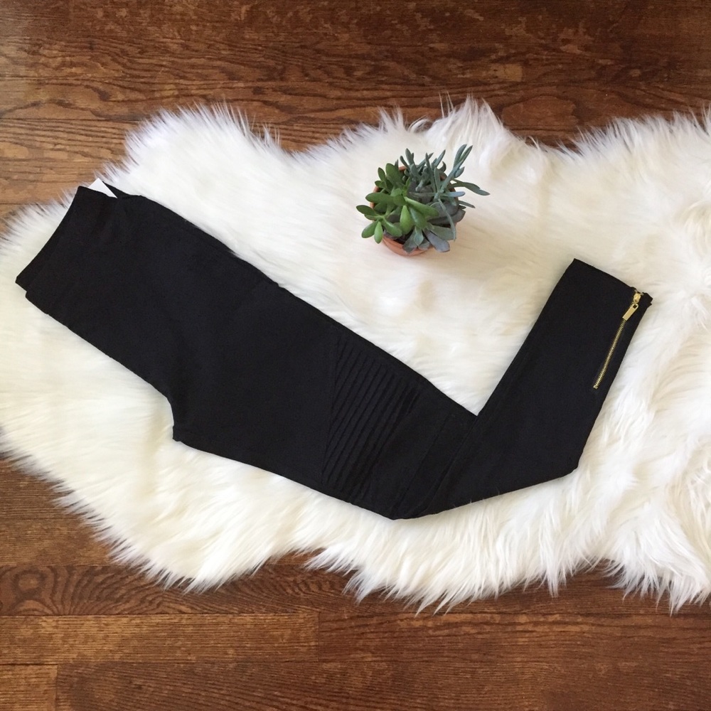 ❗️LAST❗️Black Moto Leggings - Picture 4 of 6